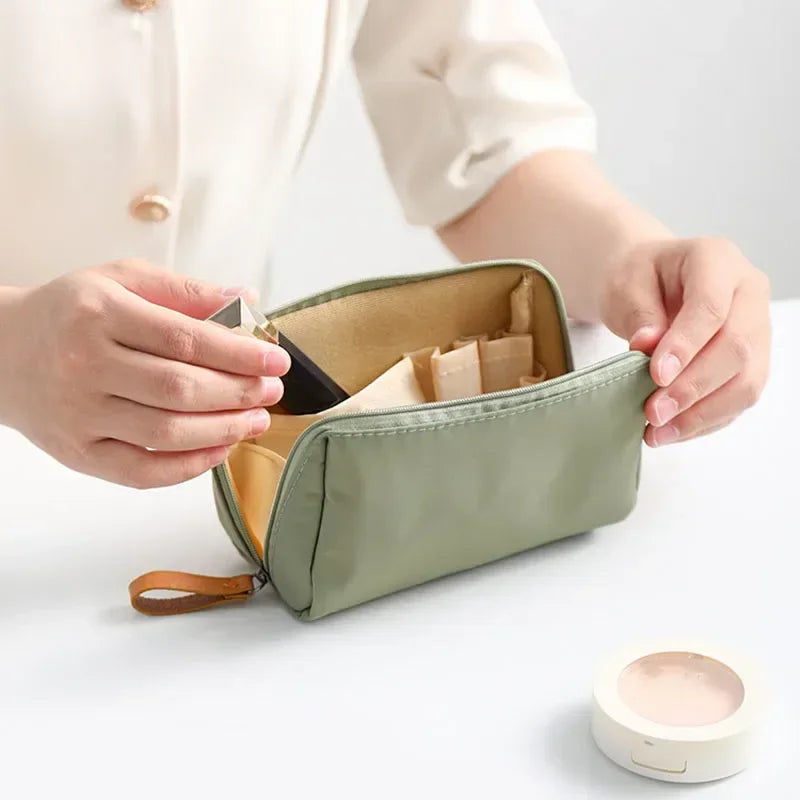 Korean Lipstick Cosmetic Bag Women Fashion Waterproof Travel Makeup Small Bag Cute Lady Clutch Make up Toiletry Pouch